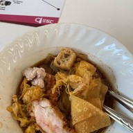 ลุงเหนอ ก๋วยเตี๋ยวทรงเครื่อง