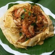 ติงลี่ผัดไท-หอยทอด ปากซอยศาสนา