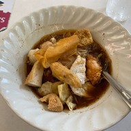เมนูของร้าน ลุงเหนอ ก๋วยเตี๋ยวทรงเครื่อง