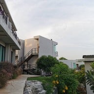 ร้านกะลาสี สีชัง