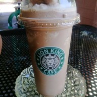 ปังหยา นมสด ข้าวขาหมูสมุนไพร น้องไอติม