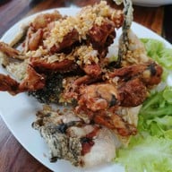 กบทอดกระเทียม