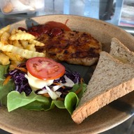 ตักข้าวอาหารตามสั่ง