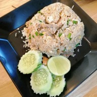 เมนู ซานโถวติ่มซำ ถ.โพธิ์กลาง (รร.สุขาฯ)
