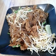ซานโถวติ่มซำ ถ.โพธิ์กลาง (รร.สุขาฯ)