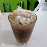 เมนูของร้าน ข้าวมันไก่เจ้เหนียว สามแยกคิวรถสองแถวตลาดยาว  คลัง