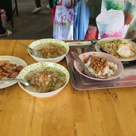 เมนูของร้าน ร้านป้าเบญ อาหารตามสั่ง   คู้บอน 27