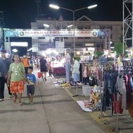 บรรยากาศ ถนนคนเดิน Night Bazaar