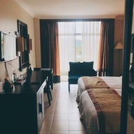 โรงแรมทินิดี