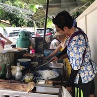 เมนูของร้าน ขนมผัดกาด ซอยจันทร์ 51