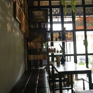 บรรยากาศ อ่อง อาร์ท คาเฟ่
