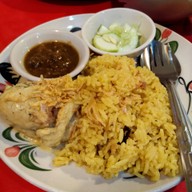 เมนูของร้าน คุณเล็กข้าวหมกไก่ ท่าน้ำถนนตก เจ้าเก่า 80 ปี