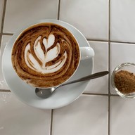 Between_cafe