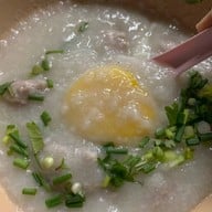 โจ๊กหมูนายทอง