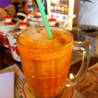 เมนูของร้าน ก๋วยเตี๋ยวหมูเลียงบ้านสะพานไม้
