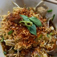 ก๋วยเตี๋ยวเนื้อ’รสรัญจวน'