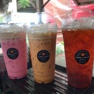 Barista  coffee (กาแฟใต้ทางด่วน)