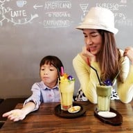 เมนูของร้าน อ่อง อาร์ท คาเฟ่