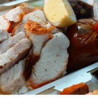 หมูแดงขอนแก่น ตลาดโต้รุ่งร่วมจิตร