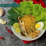 ร้านยำขนมจีนคุณวรรณ พหลโยธิน