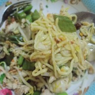 ร้านข้าวมันไก่ 24 ชั่วโมง แยกปากทางลำลูกกา