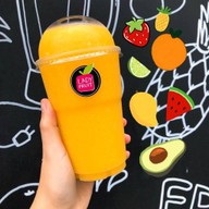 Lady fruit น้ำผลไม้สดปั่น - พาเพลิน Phaploen Market (ไนท์บาร์ซ่า) ไนท์บาซาร์