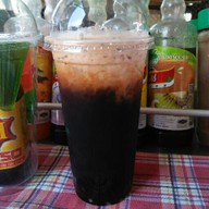 เฒ่าแก่ กาแฟนมสด