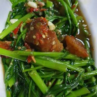 ร้านข้าวต้มแห้ง ตี๋น้อย