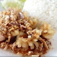 เมนูของร้าน ข้าวหมูแดงหมูกรอบ นายพล อาคารนิรมิต เขาสามยอด ลพบุรี