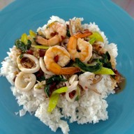 เมนูของร้าน ชานชาลา9เศษ3ส่วน4