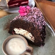 เมนูของร้าน Charlotte Hut Coffee & Tea Bar แพร่