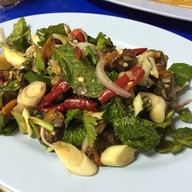 ล้านใจ จุ่มแซ่บ อีสาน