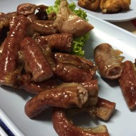 ล้านใจ จุ่มแซ่บ อีสาน