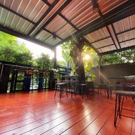 บรรยากาศ หยบแม่มาทำนิน้อง Restaurant&cafe