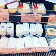 SAINT ETOILE The Promenade