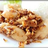 เมนูของร้าน ข้าวหมูแดงหมูกรอบ นายพล อาคารนิรมิต เขาสามยอด ลพบุรี