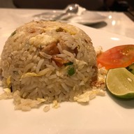 เมนูของร้าน แสนยอด เซ็นทรัลเวิลด์