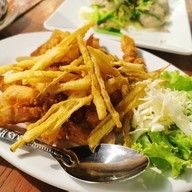 เมนูของร้าน สวนอาหารริมน้ำตะวันฉายเลควิว - Tawanchay Lakeview  Restaurant