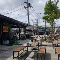 บรรยากาศ ยำซะป๊ะ @พูลผล