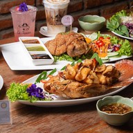 เมนูของร้าน La Foresta Cafe' & Bistro