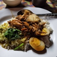 เมนูของร้าน ข้าวขาหมู ครูนงค์ ราชวัตร
