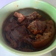 ยกนิ้ว