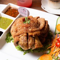 เมนูของร้าน La Foresta Cafe' & Bistro
