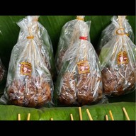 หมูปิ้งใต้ต้นมะม่วง