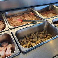 ปิ่นมุกบุฟเฟ่ต์หมูกระทะ 205/47 ม.2