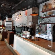 บรรยากาศ The Sidewalk by Khon Rak Kafae โรงแรมตวันนา