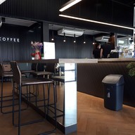 บรรยากาศ Zo Coffee Zo Coffee ปั๊มเอสโซ่ เรส แอเรีย แม่กลอง