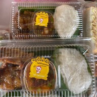 หมูปิ้งใต้ต้นมะม่วง