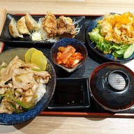 เมนูของร้าน Sutadonya (Siam Square One 4 Flr.) Siam Square One