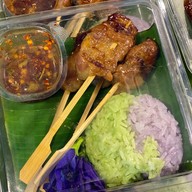 หมูปิ้งใต้ต้นมะม่วง